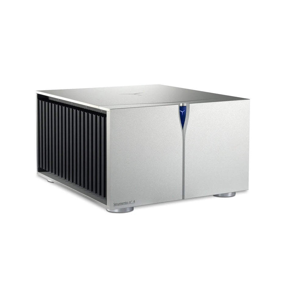 Audia Flight Strumento no.4 mk2 Stereo Power Amplifier silver diagonal view