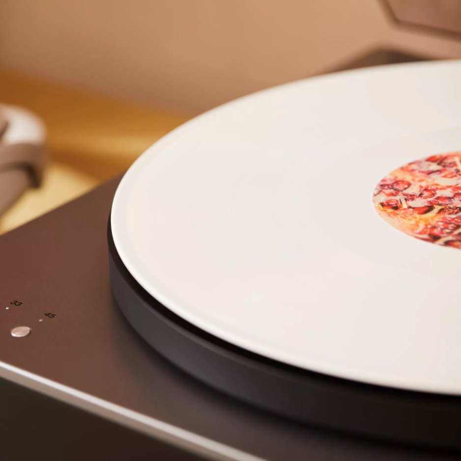 Cambridge Audio Alva ST Belt Drive Turntable