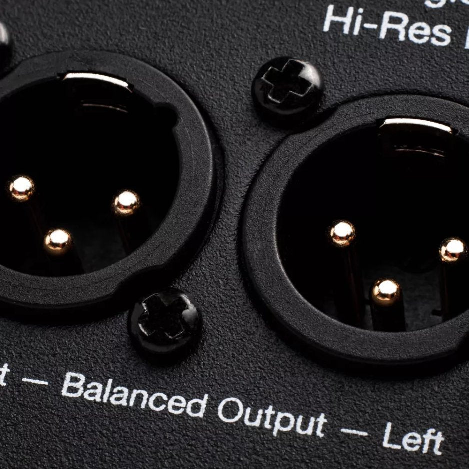 Cambridge Audio DacMagic 200M DAC and Headphone Amplifier detail