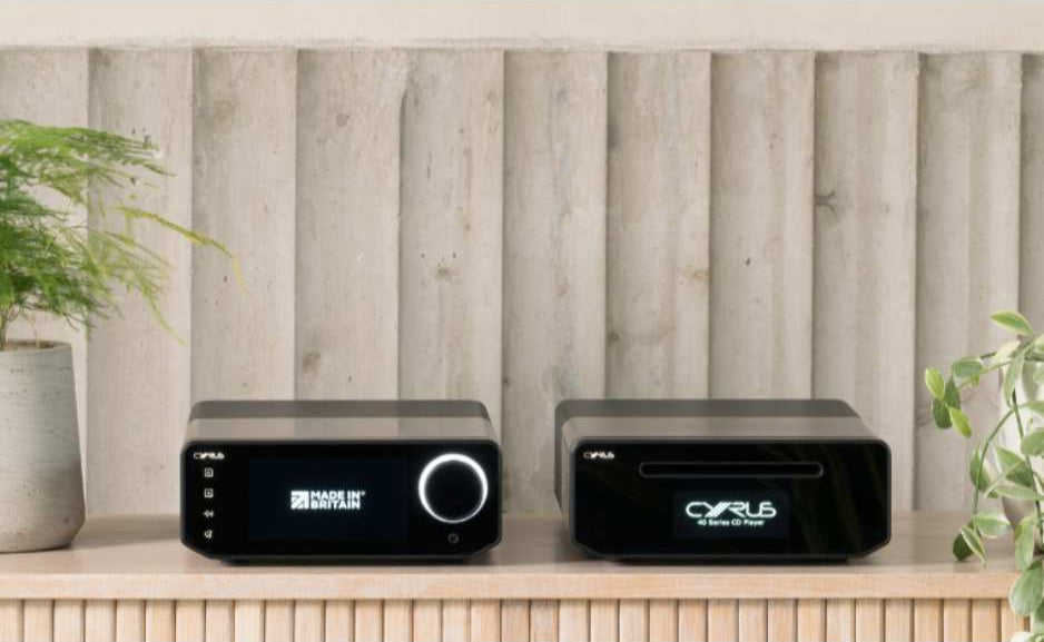 Cyrus 40 CD Player with Cyrus 40 Amp