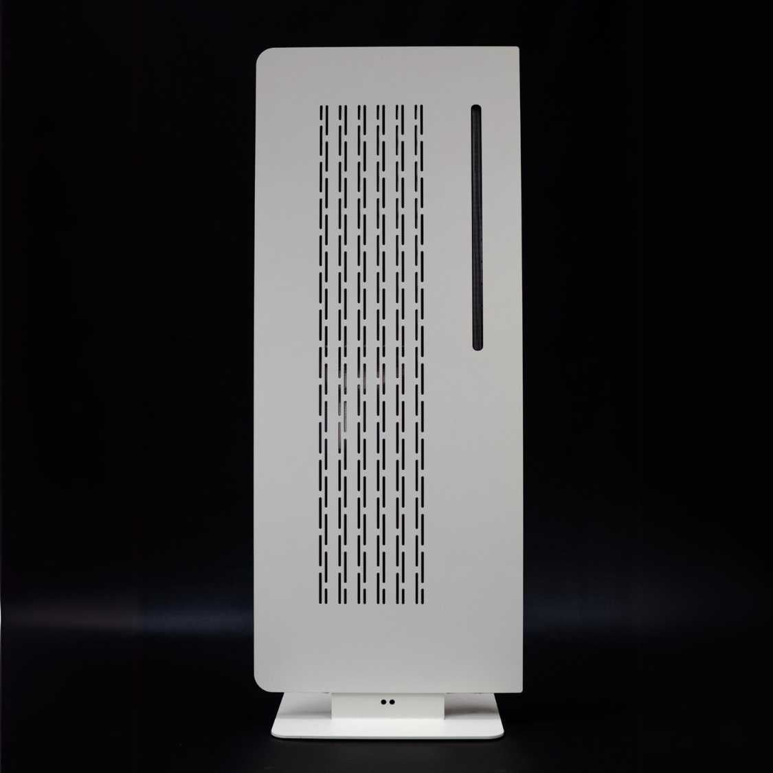 Diptyque DP115 Isodynamic Floorstanding Speakers - Front White Solo