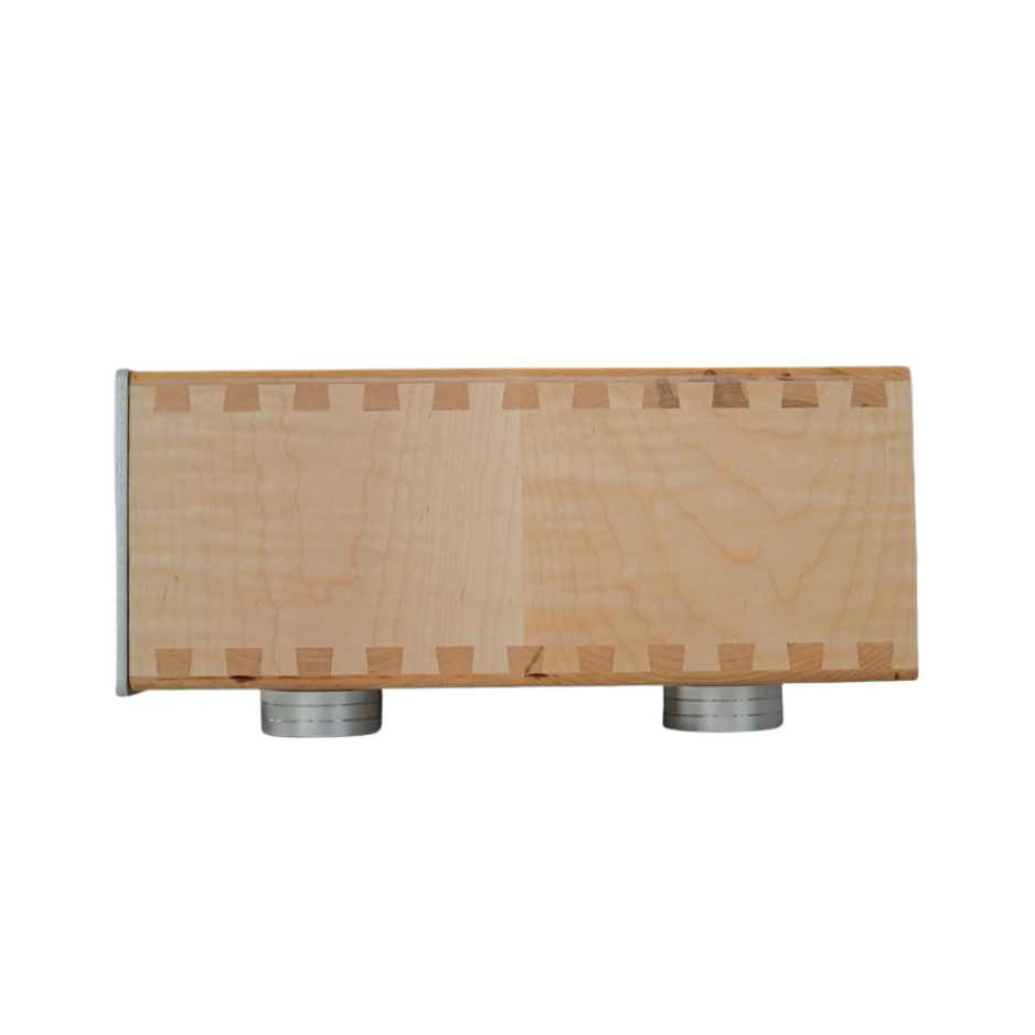 Geshelli Labs Z-Blok Mono Amplifier  Curly Maple/Silver Side View