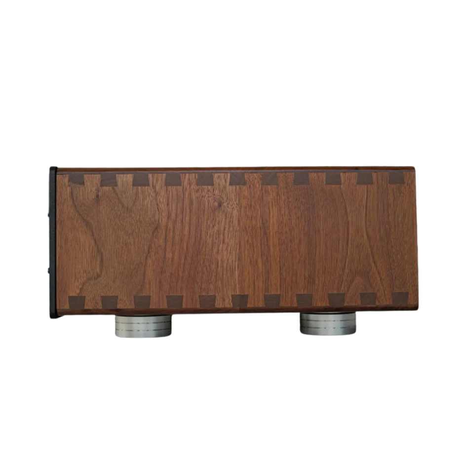 Geshelli Labs Z-Blok Mono Amplifier  Walnut/Black Front Side View