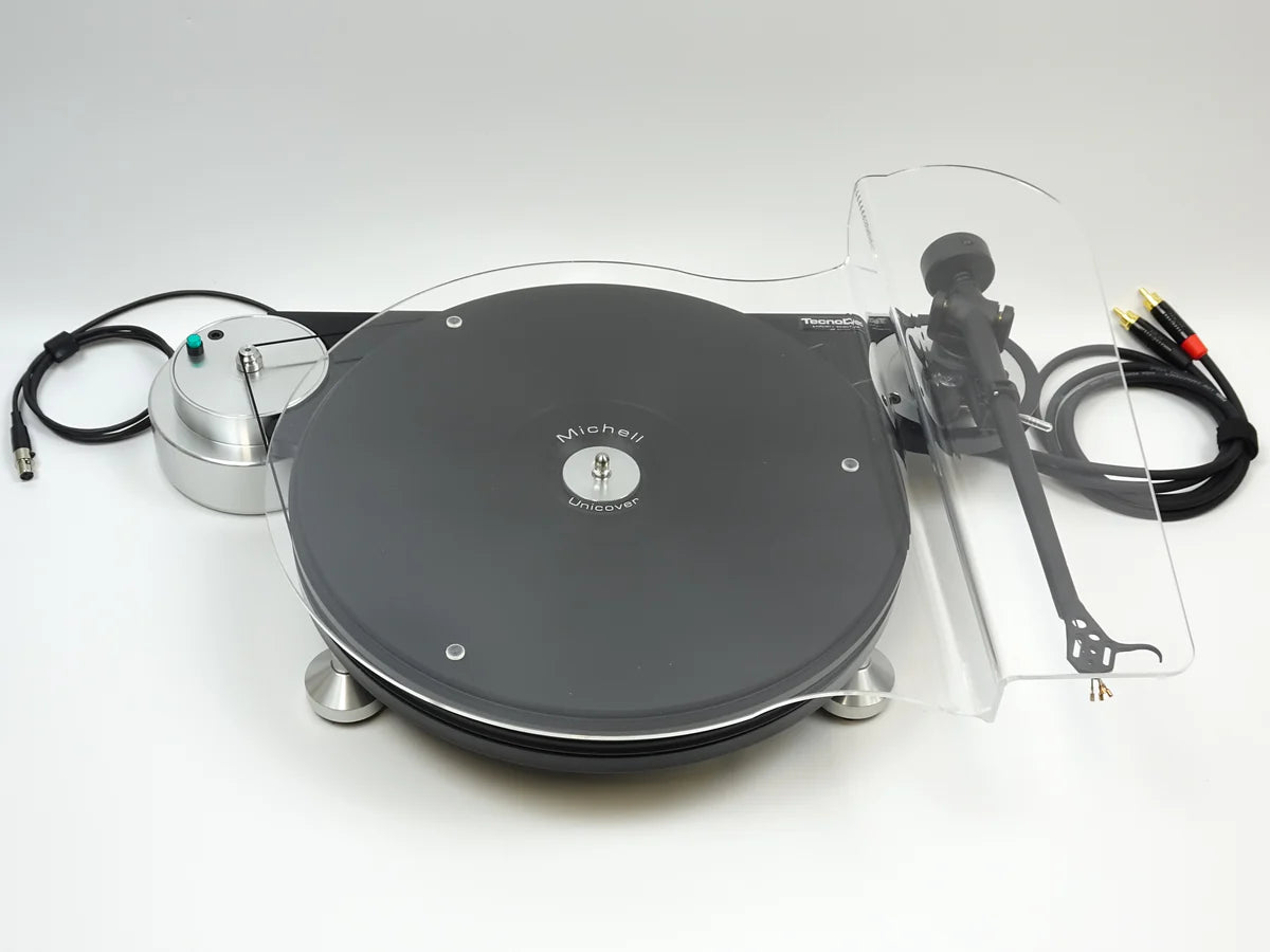Michell Audio TecnoDec with clear cover on