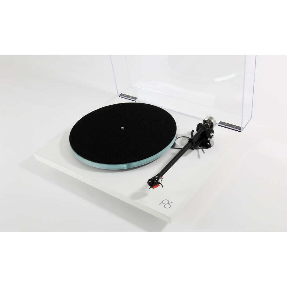 Rega Planar 6 white