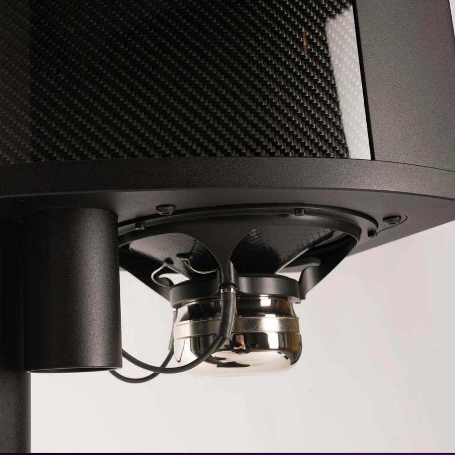 Wilson Benesch Discovery 3Zero Standmount Speaker Close up of isobaric drive unit
