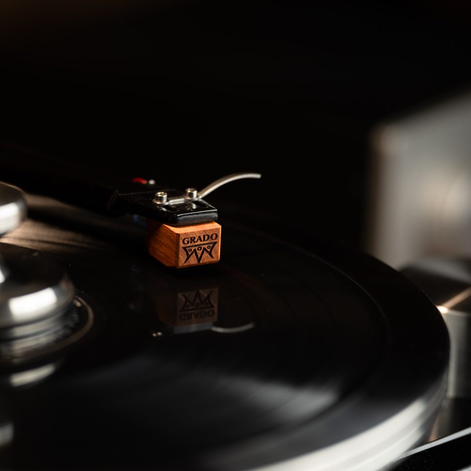 Grado Timbre cartridge closeup showing GRADO branding on vinyl