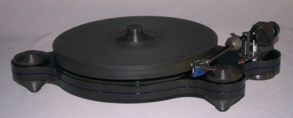 Oracle Audio Origine Mk2 Turntable, Black plinth with Transparent Blue acrylic insert, three-quarter view