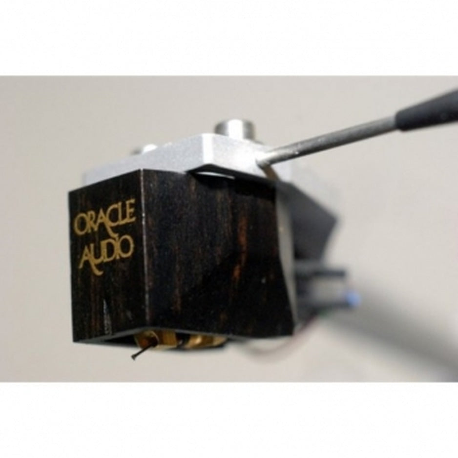 Oracle Audio Thalia phono cartridge front view