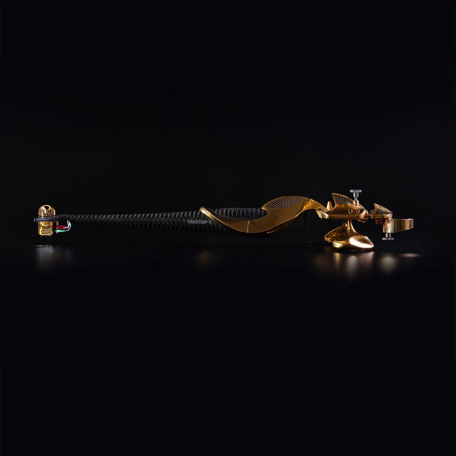 Wilson Benesch Graviton Ti Armwand - Polished Gold full length side view