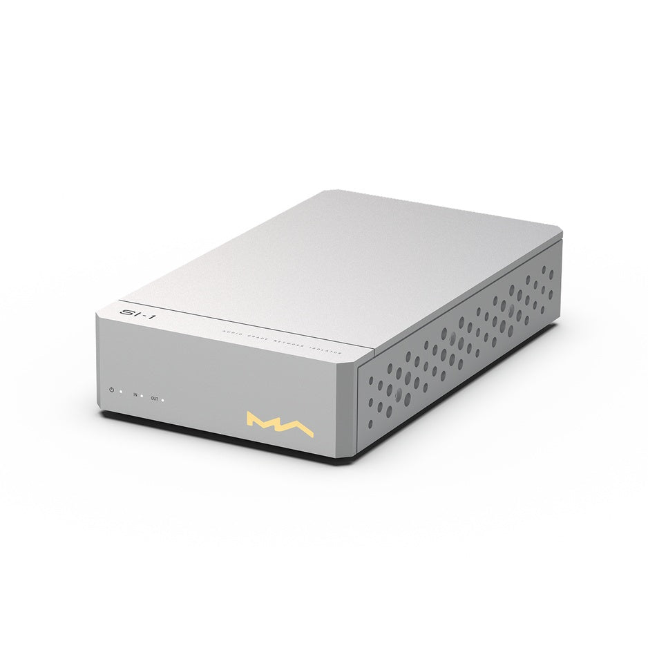 Matrix Audio SI-1 Audio Grade Network Isolator front angle