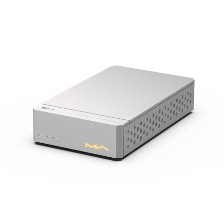 Matrix Audio SI-1 Audio Grade Network Isolator front angle