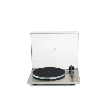 Rega Planar 6 RS Edition Turntable front view