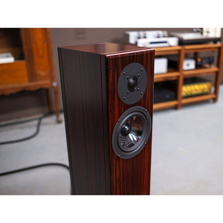 Vienna Acoustics Bach Ultimate Edition X3P driver and silk dome tweeter close-up