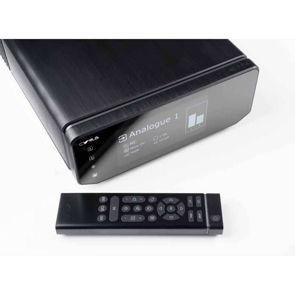 Cyrus 40 PPA front panel closeup with custom wireless remote control