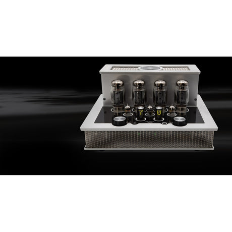 Audio Research I/70 lifestyle