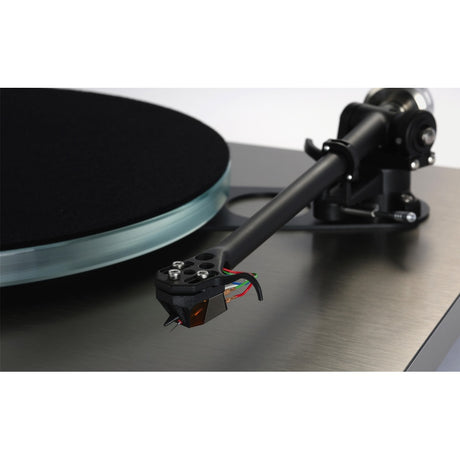 Rega Planar 6 RS Edition Turntable tonearm closeup