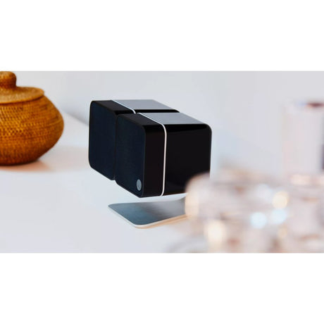 Cambridge Audio MINX MIN22 Compact Speaker black lifestyle