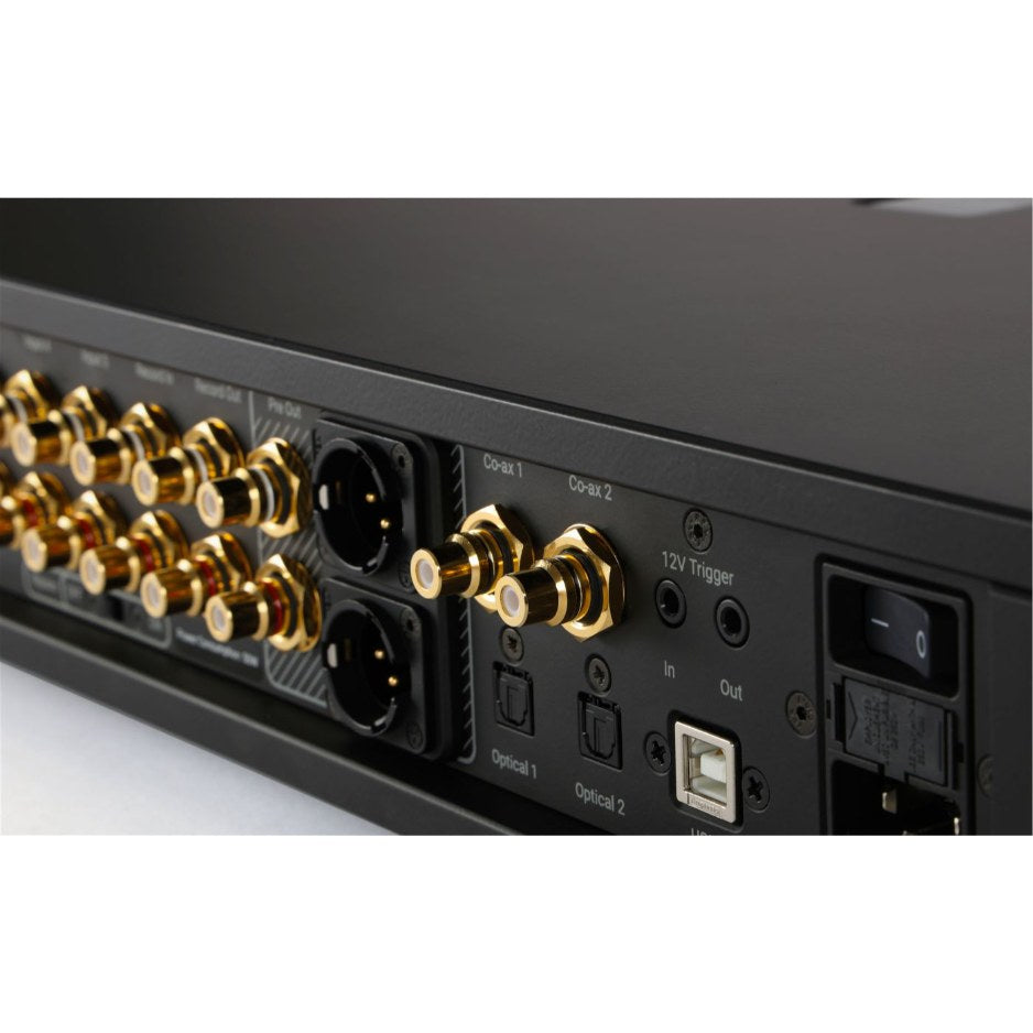 Rega Mercury Pre-Amplifier back panel