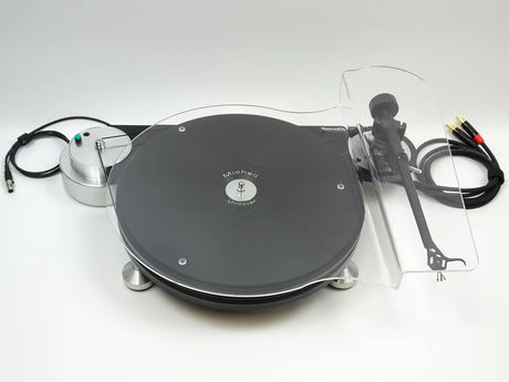 Michell Audio TecnoDec with clear cover on 