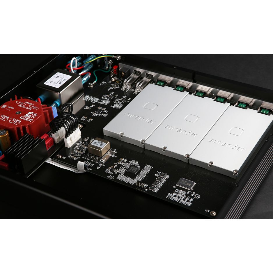 Aurender NH-10 Network Hub black interior