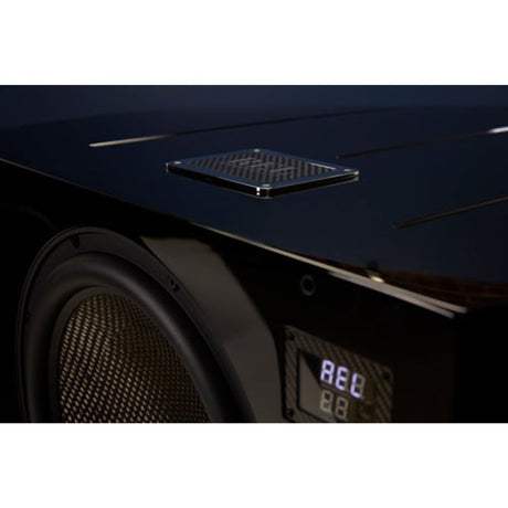 REL Reference No. 32 Subwoofer closeup