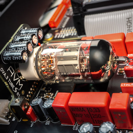 AVM Ovation CS 8.3 S Streaming CD Receiver, internal close-up of a vacuum tube on the OVA.3 TUBE S board