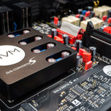AVM Ovation CS 8.3 S Streaming CD Receiver, close-up of the D/A-Converter S module on the internal digital board