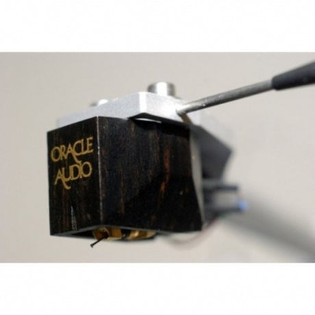 Oracle Audio Thalia phono cartridge front view