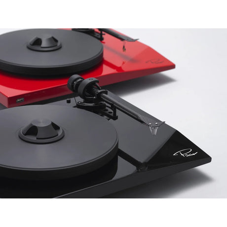 Oracle Audio Paris MkV Turntable - Angled View