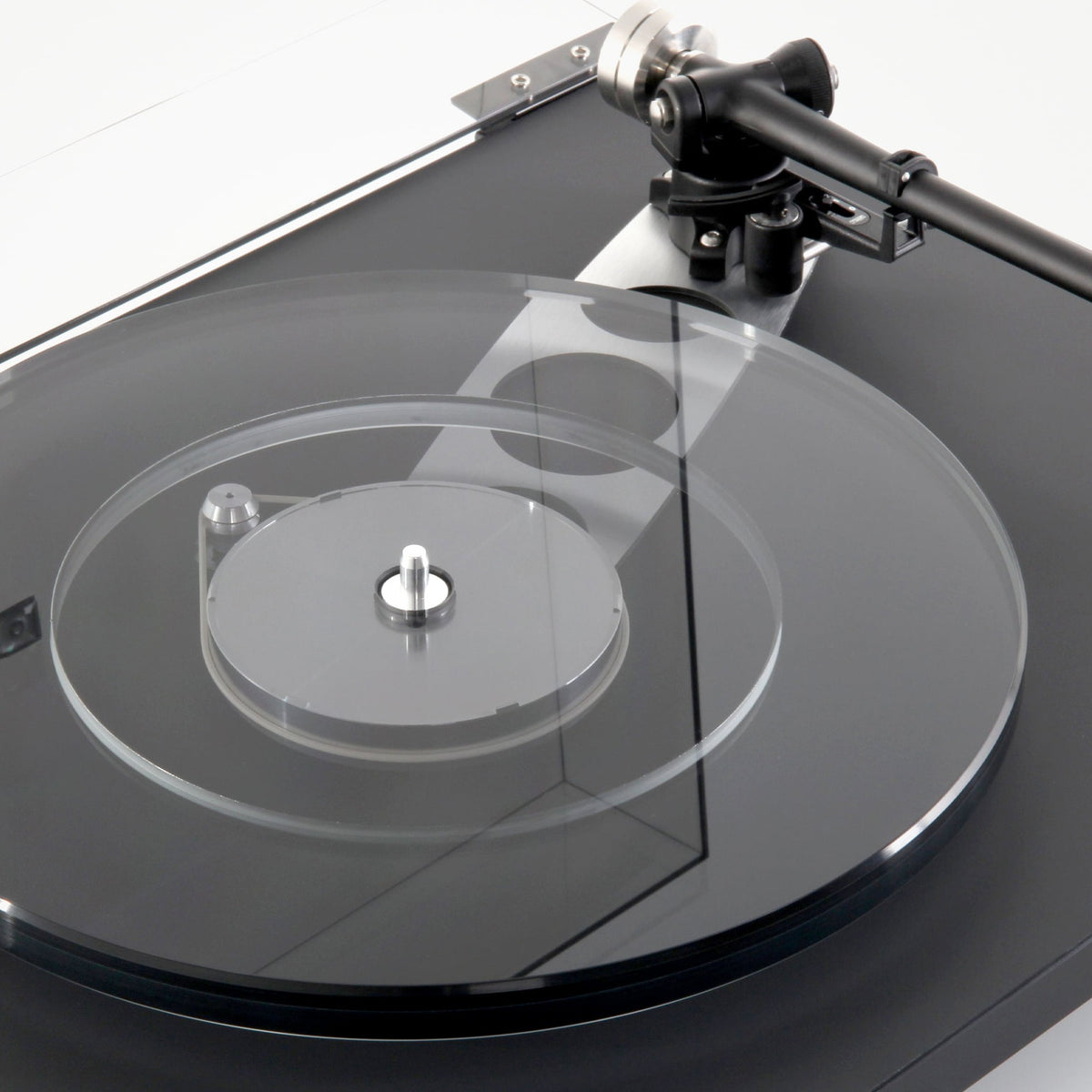 Rega Planar 6 Dual Layer Glass Platter, Smoked, fitted to a Matt Polaris Grey Planar 6, top platter view