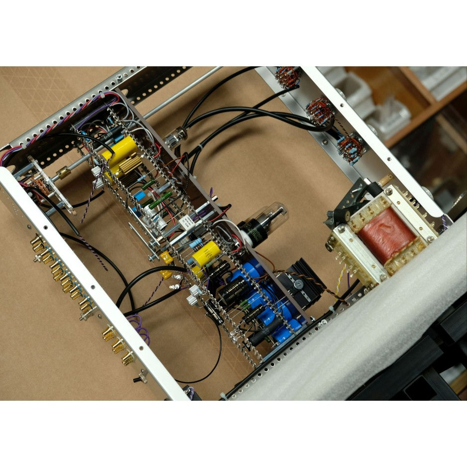 THÖRESS Phono Enhancer inside